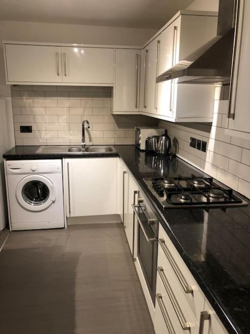 Modern 1 Bedroom Apartment Close To Penzance Town Centre. Zewnętrze zdjęcie